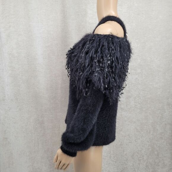 Main Strip Black Cold Shoulder Fuzzy Fringe Sweater Boutique NWT Women's S / M - Picture 3 of 9